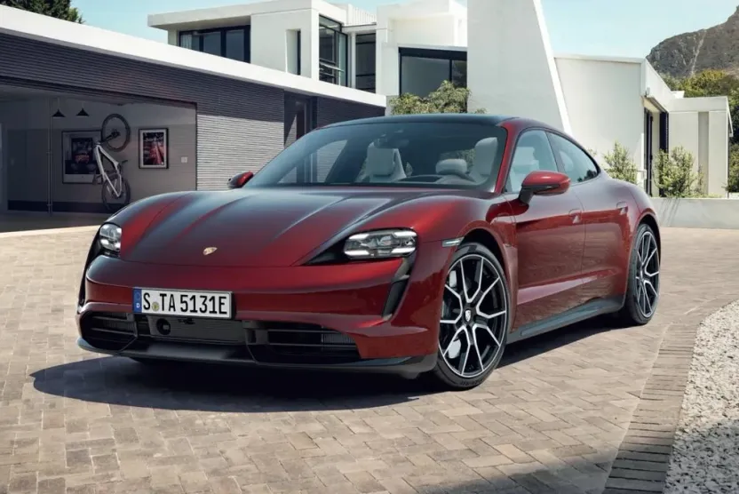 2022 Porsche Taycan Turbo photo 1