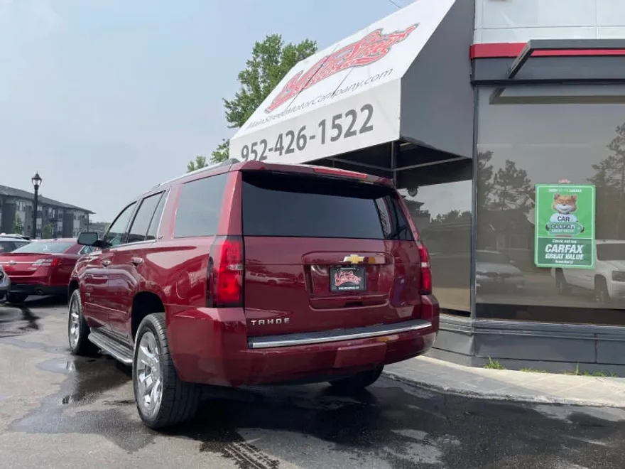 2016 Chevrolet Tahoe LTZ photo 1