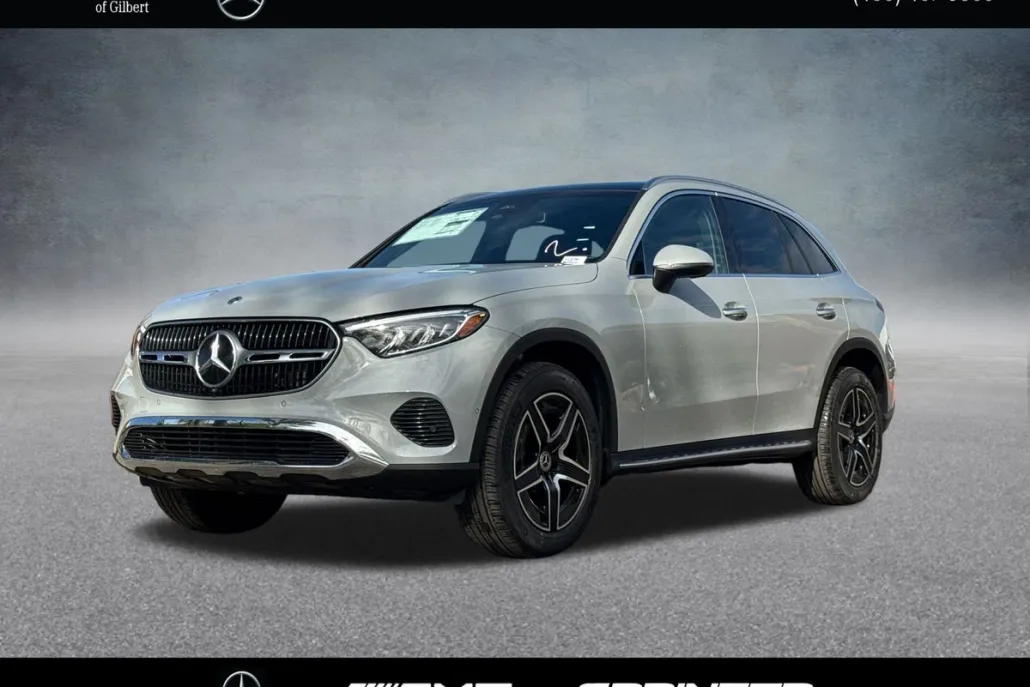 2026 Mercedes Benz GLC 300 photo 1