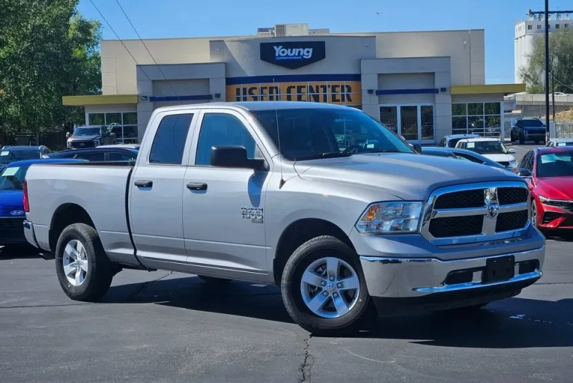 2024 Ram 1500 Classic SLT photo 1