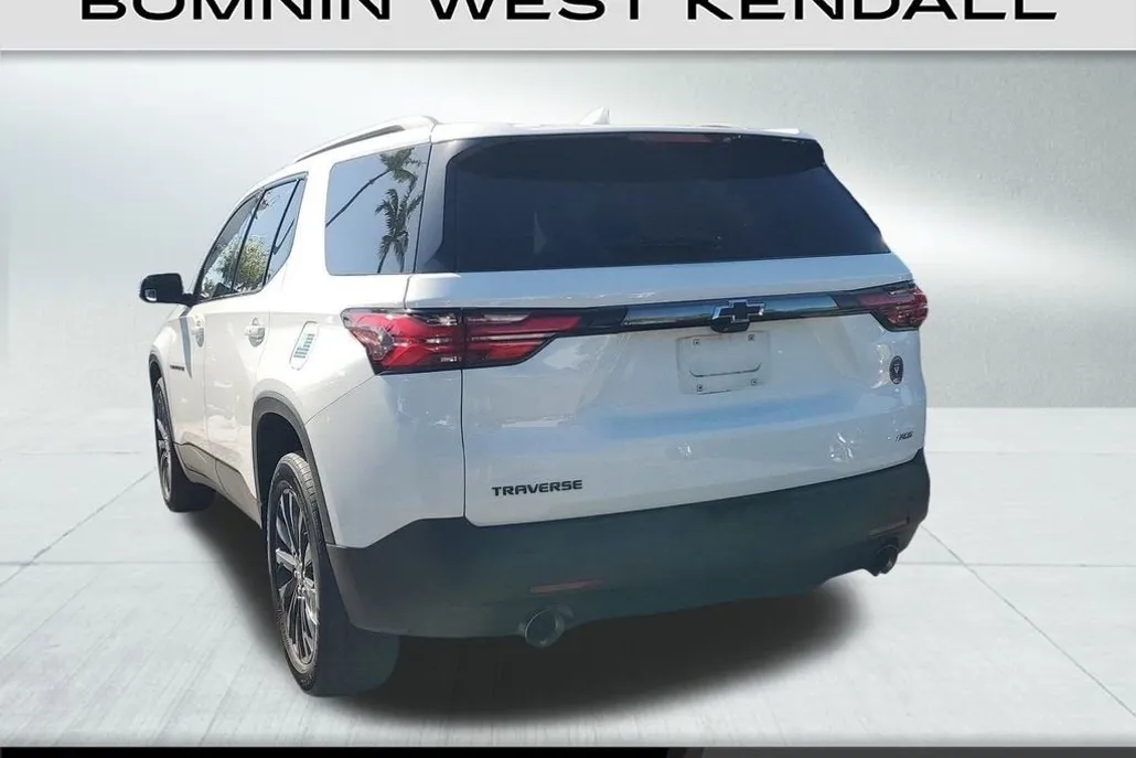 2022 Chevrolet Traverse RS photo 1