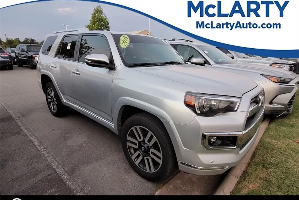2023 Toyota 4Runner Limited photo 1