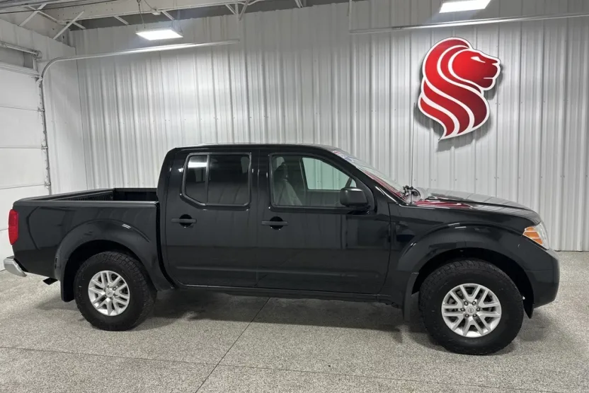 2021 Nissan Frontier SV photo 1