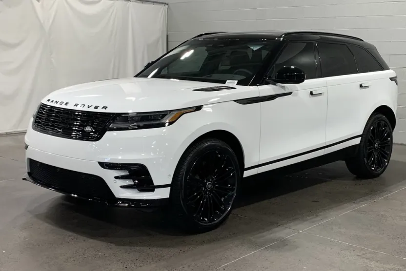 2026 Land Rover Range Rover Velar SE photo 1
