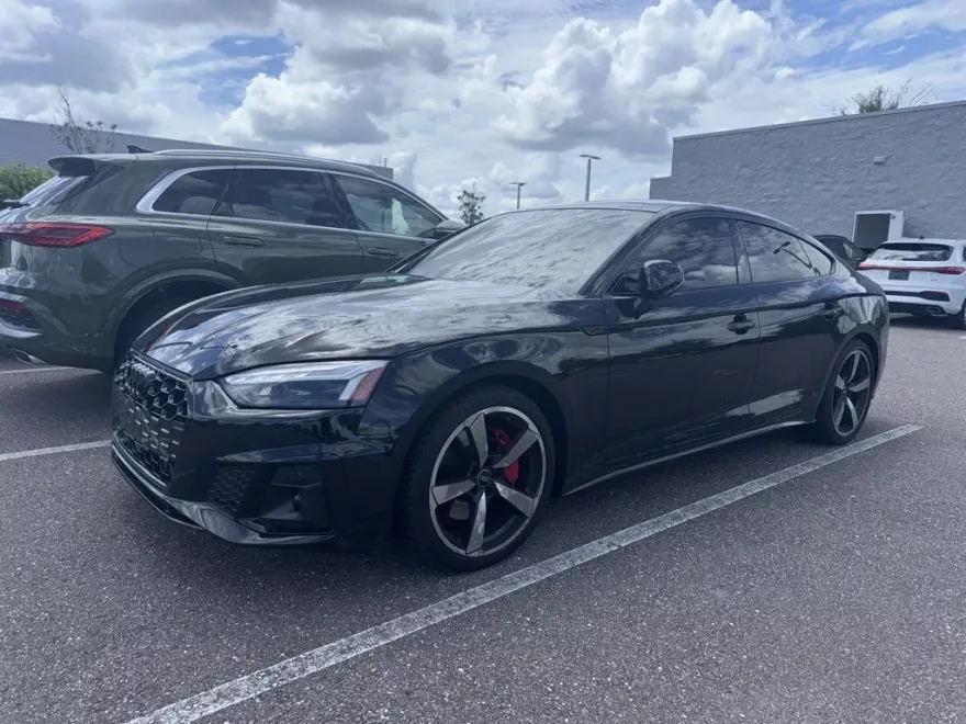 2023 Audi A5 45 S line Premium Plus Quattro photo 1