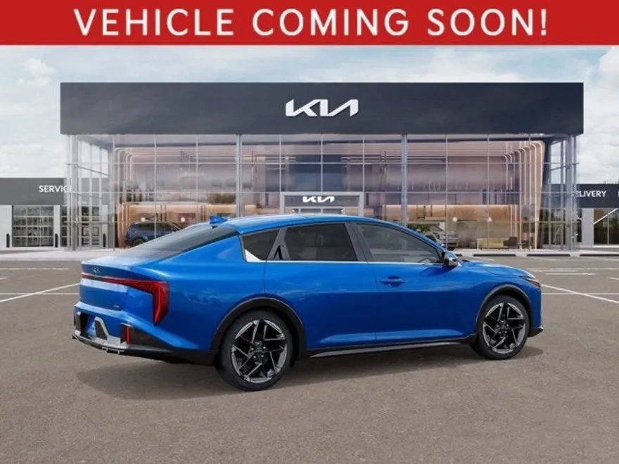 2025 Kia K4 GT-Line photo 1