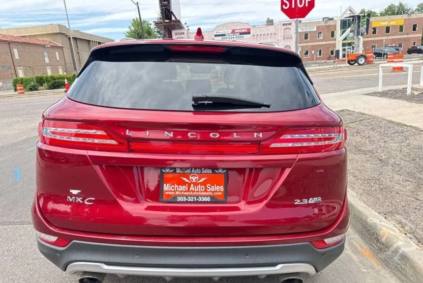 2016 Lincoln MKC Reserve photo 1