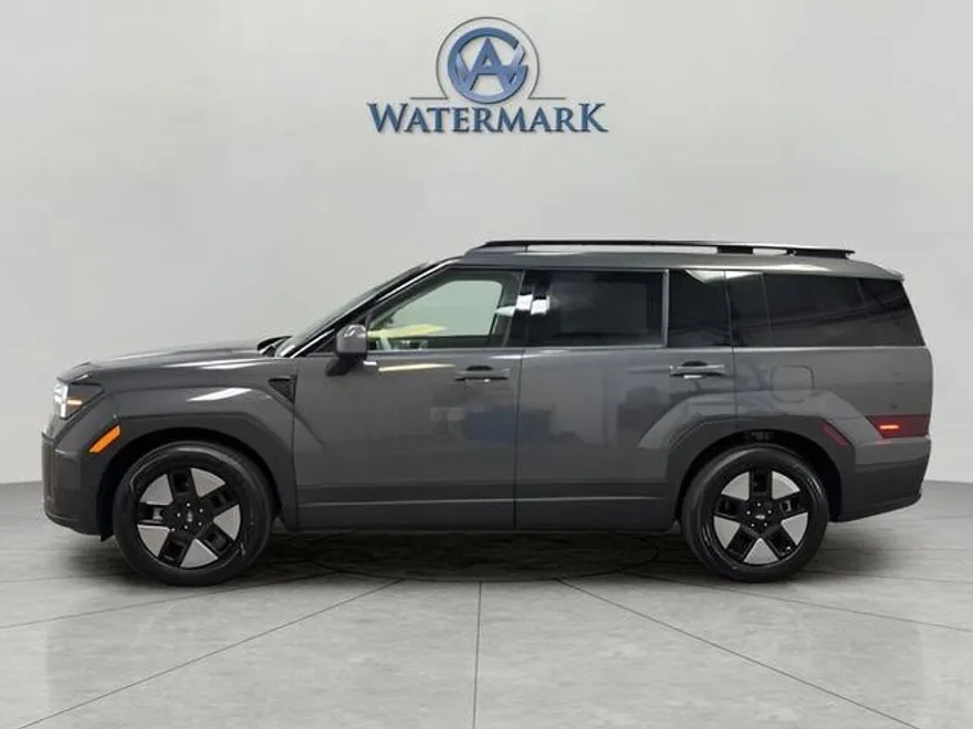2026 Hyundai Santa Fe SEL photo 1