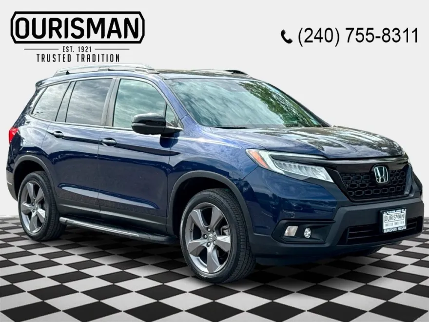 2019 Honda Passport Touring photo 1