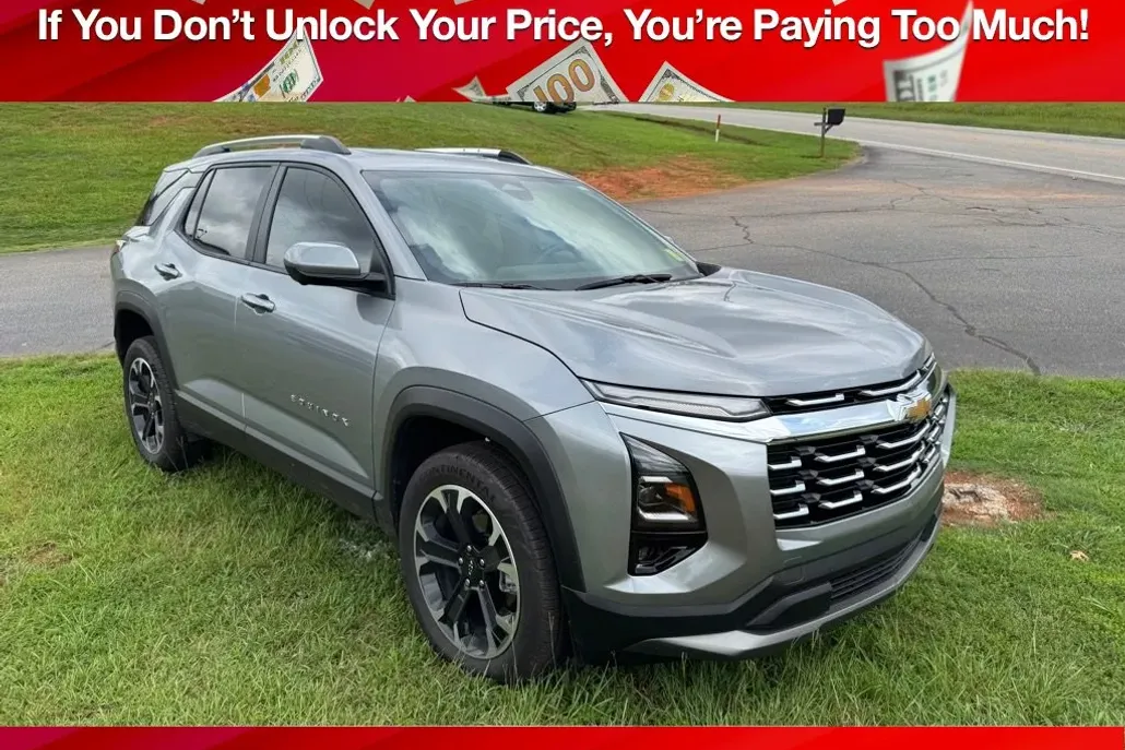 2025 Chevrolet Equinox LT photo 1