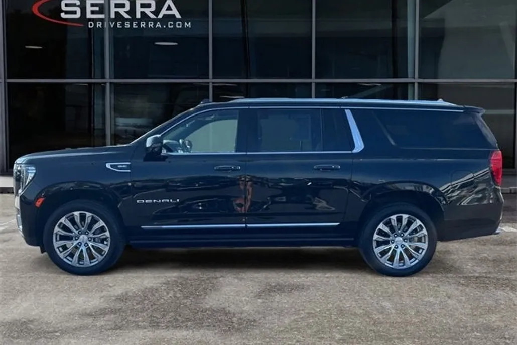 2022 Gmc Yukon XL Denali photo 1