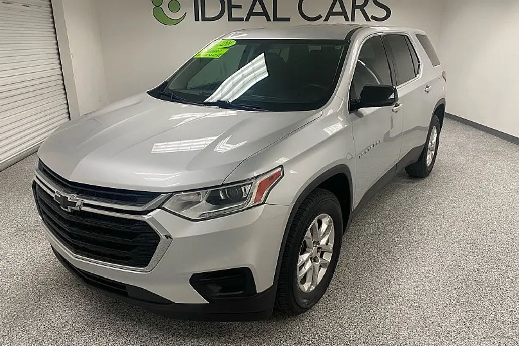 2020 Chevrolet Traverse 1LS photo 1