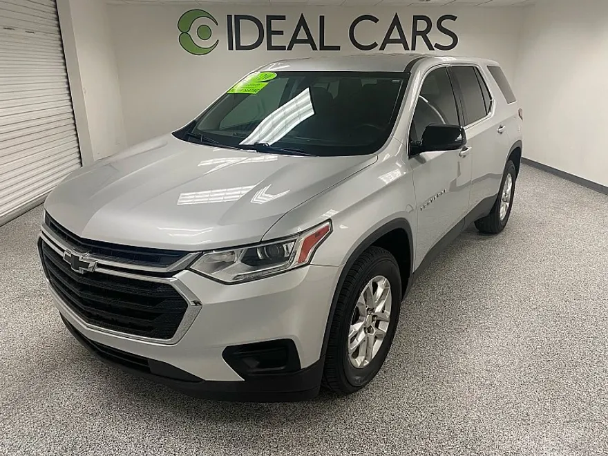 2020 Chevrolet Traverse 1LS photo 1