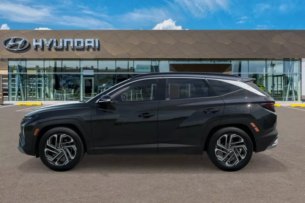 2026 Hyundai Tucson Limited photo 1