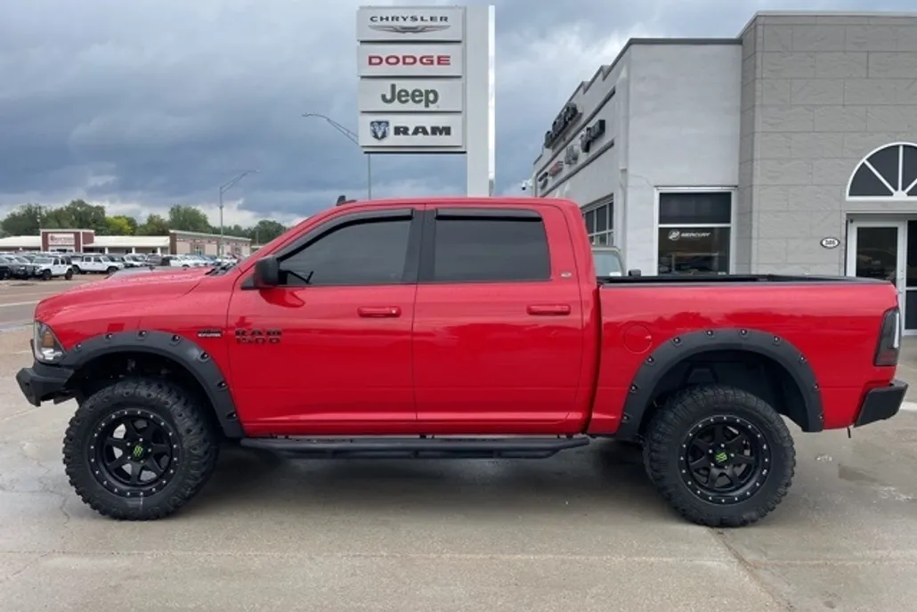 2020 Ram 1500 Classic photo 1