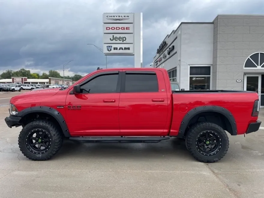 2020 Ram 1500 Classic photo 1