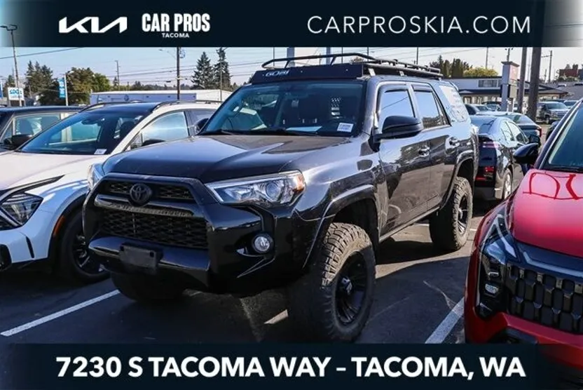2017 Toyota 4Runner Limited SR5 Premium TRD Pro photo 1