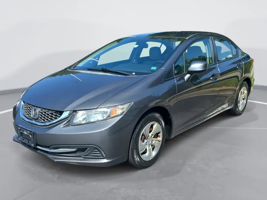 2013 Honda Civic LX photo 1