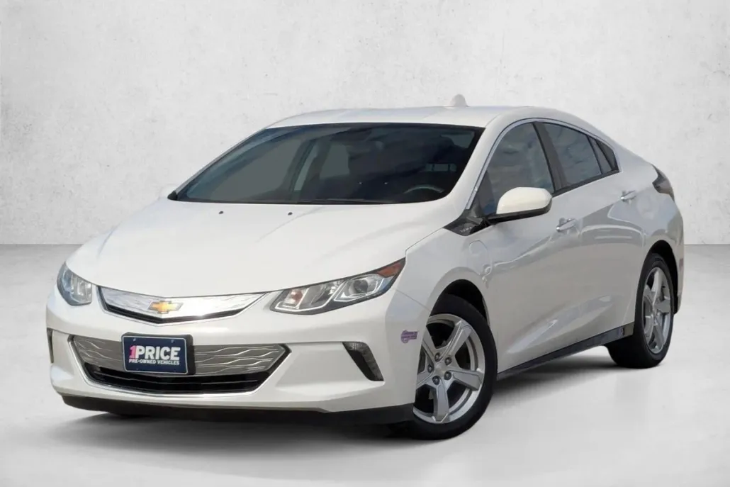 2019 Chevrolet Volt LT photo 1