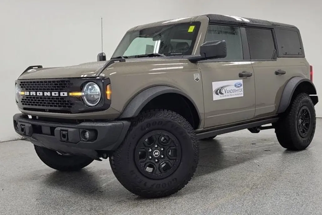 2025 Ford Bronco Big Bend photo 1