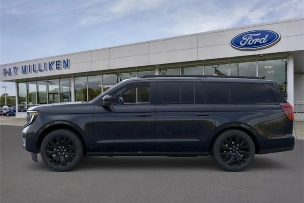 2025 Ford Expedition MAX Platinum photo 1