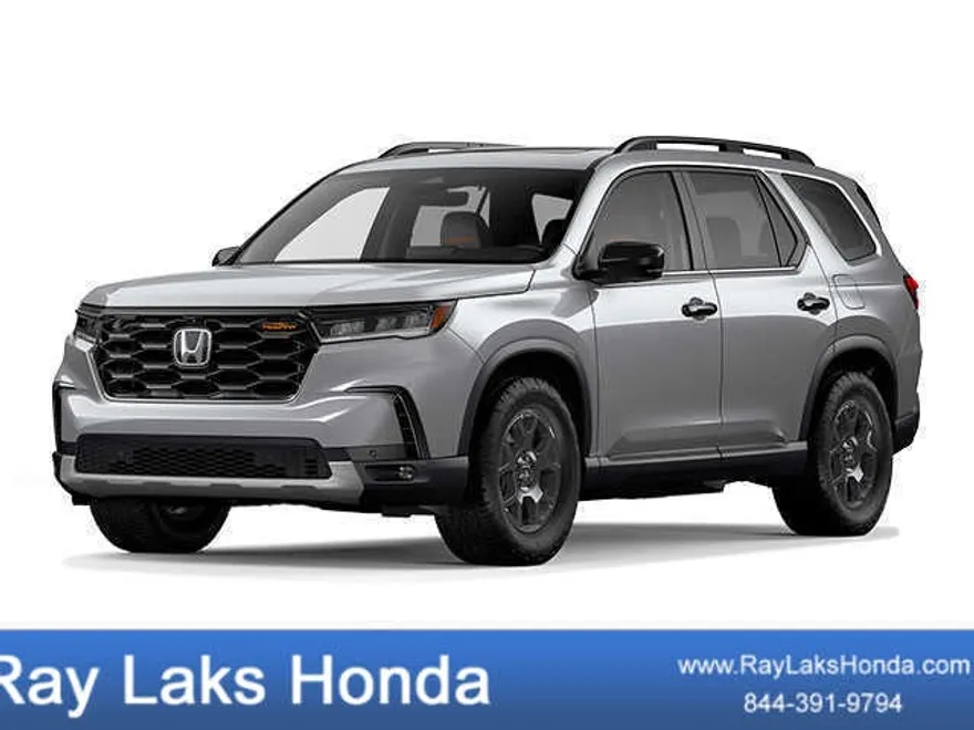 2025 Honda Pilot TrailSport photo 1