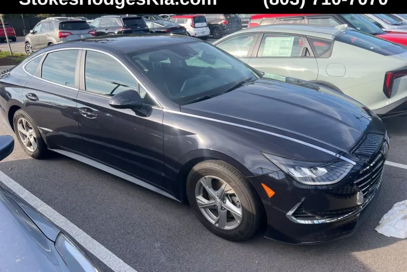 2023 Hyundai Sonata SE photo 1