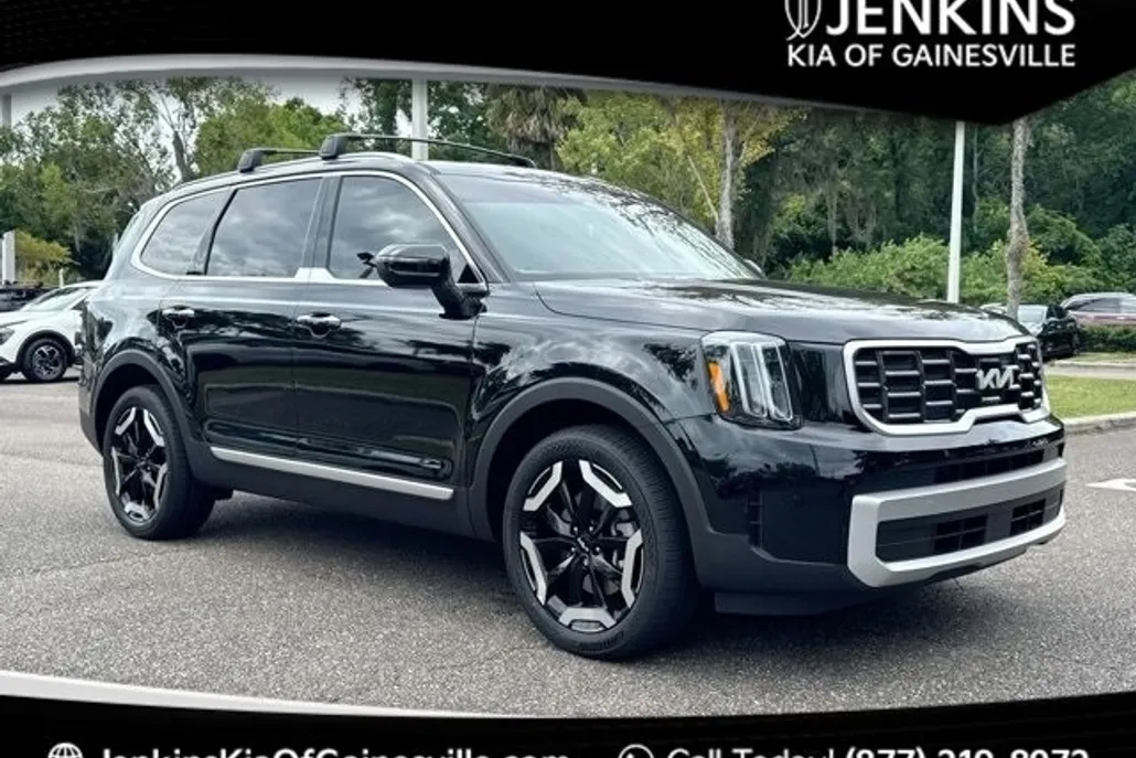 2025 Kia Telluride S photo 1