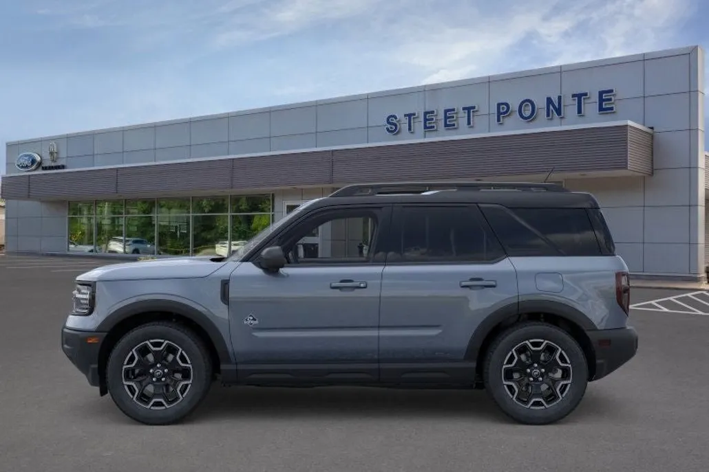 2025 Ford Bronco Sport Outer Banks photo 1