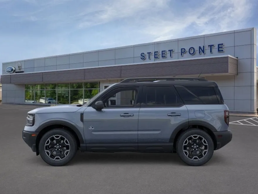 2025 Ford Bronco Sport Outer Banks photo 1