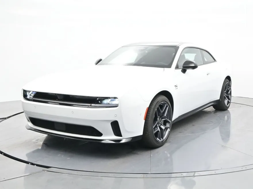 2024 Dodge Charger Daytona R/T AWD photo 1