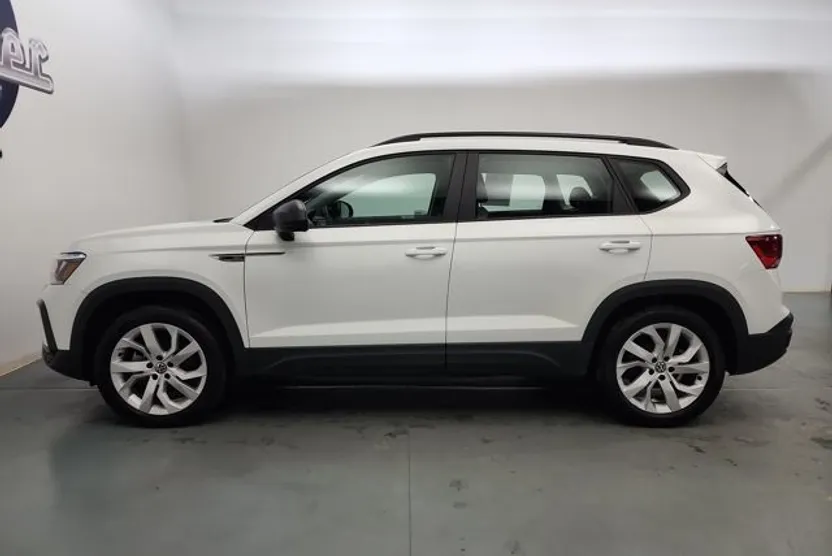 2023 Volkswagen Taos S photo 1
