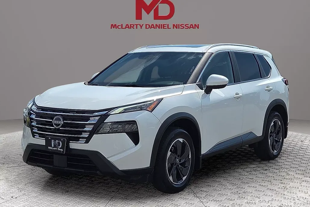2024 Nissan Rogue SV photo 1