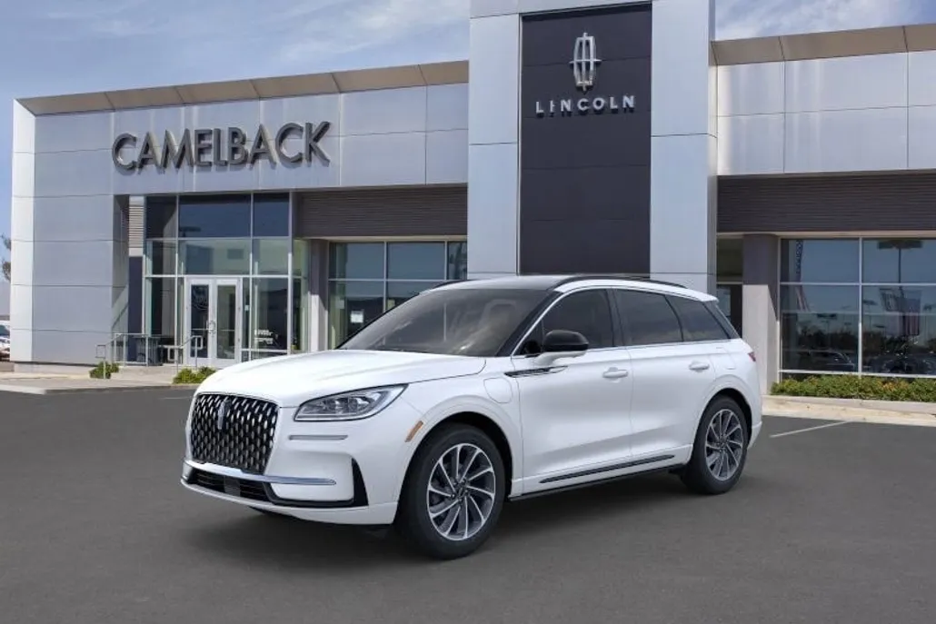 2025 Lincoln Corsair Grand Touring photo 1