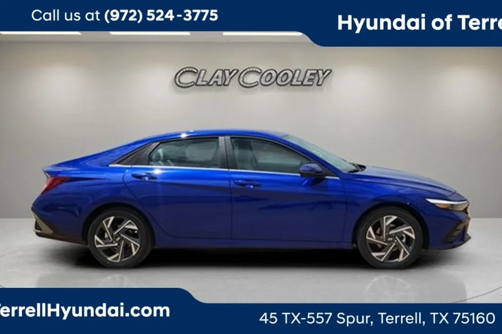 2025 Hyundai Elantra Limited photo 1