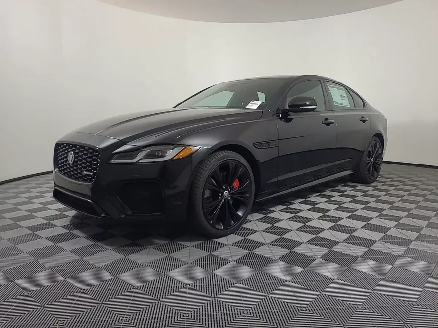 2024 Jaguar XF R-Dynamic SE photo 1