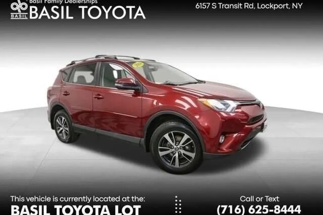 2018 Toyota RAV4 XLE photo 1