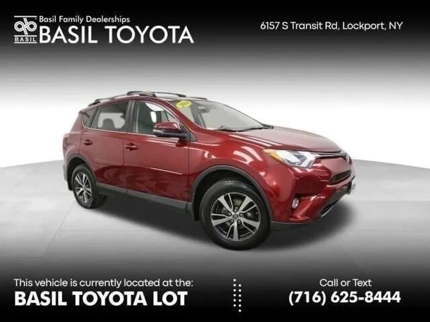 2018 Toyota RAV4 XLE photo 1