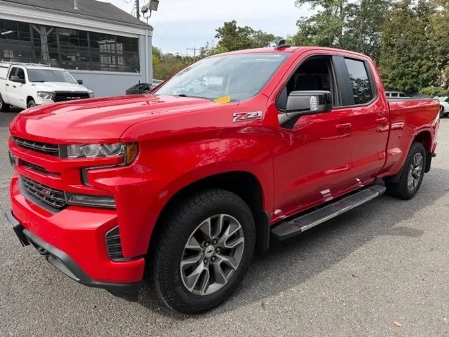 2019 Chevrolet Silverado 1500 RST photo 1