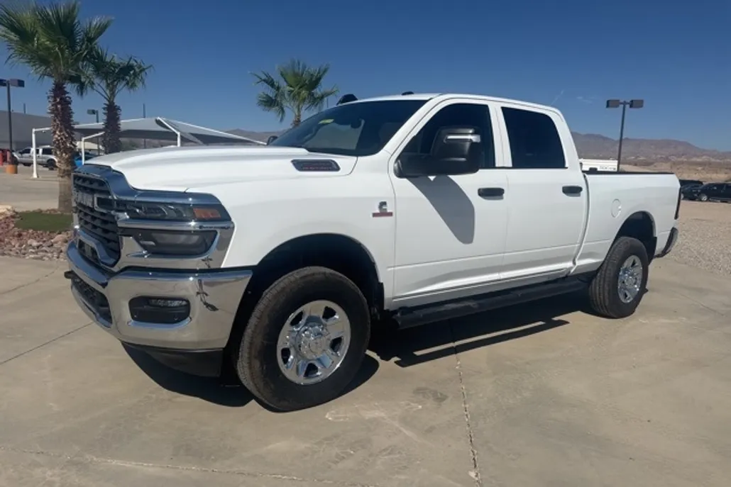 2025 Ram 2500 Tradesman photo 1