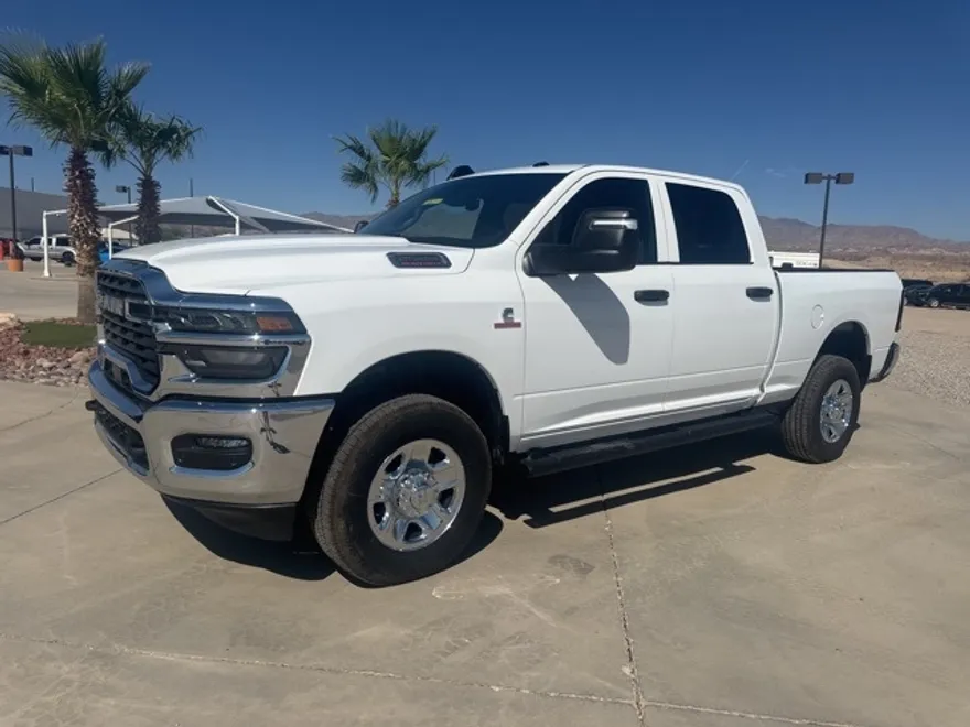 2025 Ram 2500 Tradesman photo 1