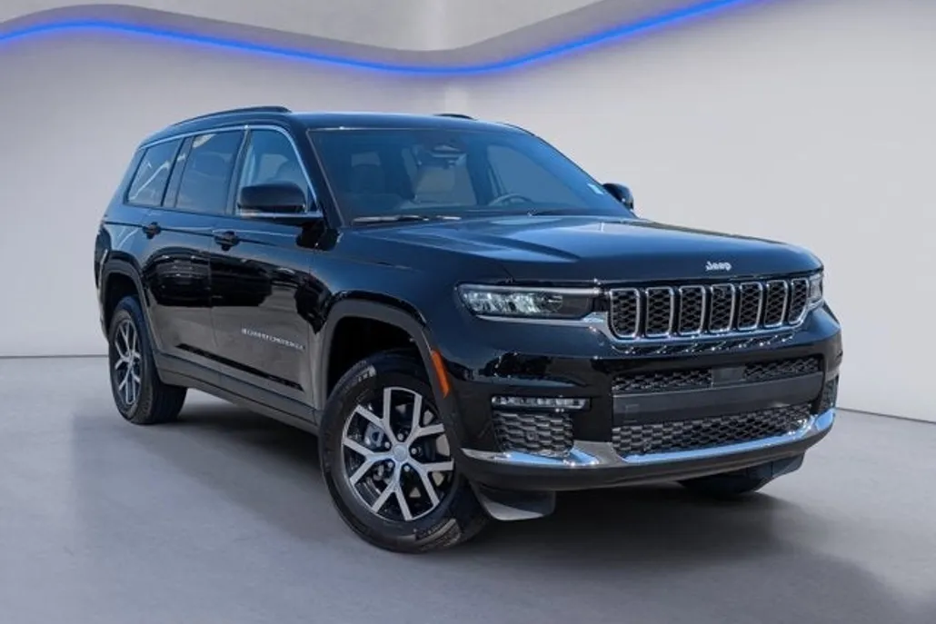 2025 Jeep Grand Cherokee Limited photo 1