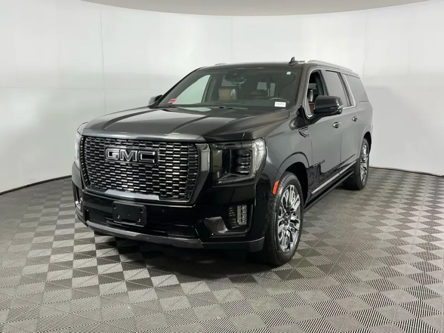 2024 Gmc Yukon XL Denali Ultimate photo 1