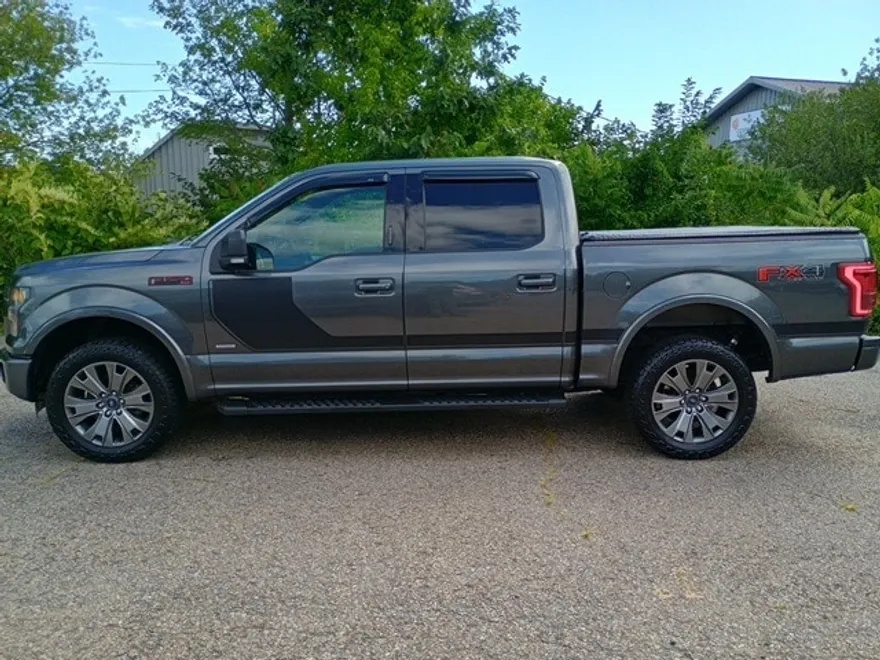 2016 Ford F-150 XLT photo 1