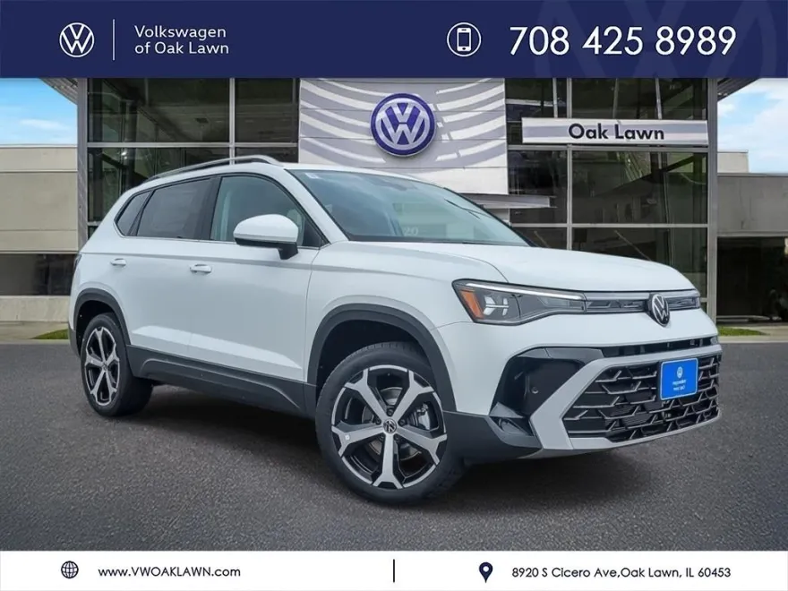2025 Volkswagen Taos SEL photo 1