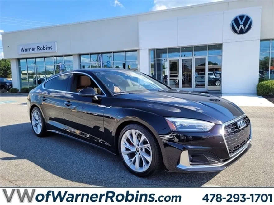 2021 Audi A5 40 Premium photo 1