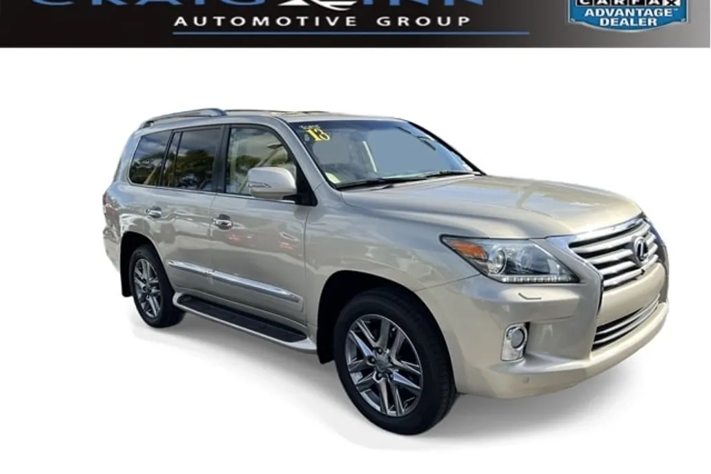 2013 Lexus LX 570 photo 1