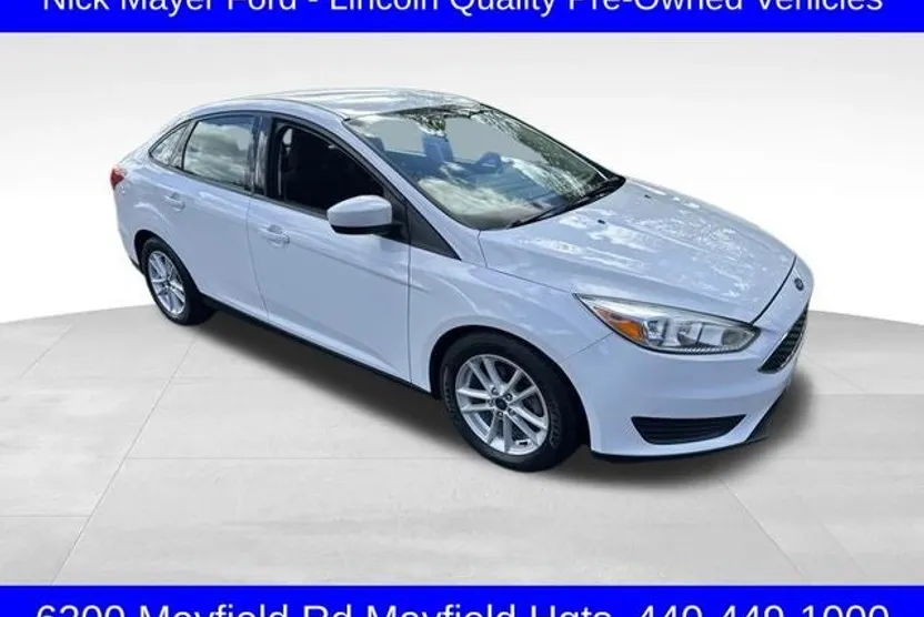 2018 Ford Focus SE photo 1