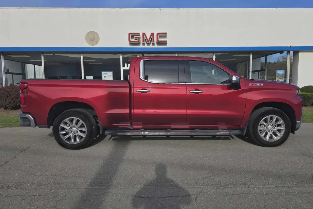 2019 Chevrolet Silverado 1500 LTZ photo 1
