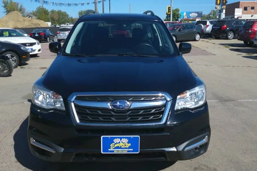 2018 Subaru Forester 2.5i Premium photo 1